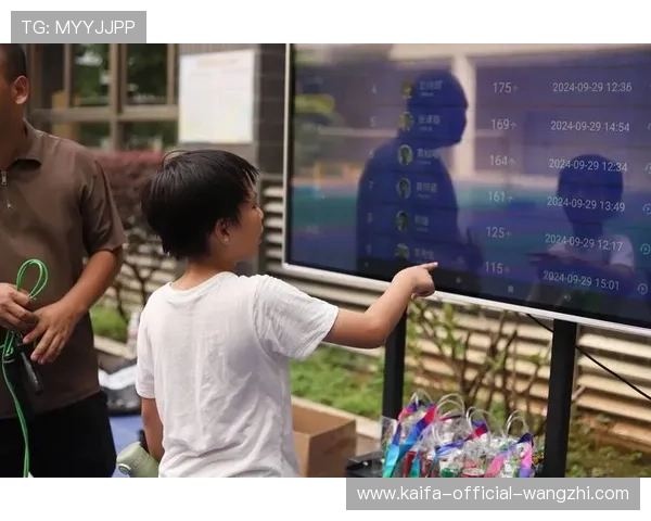 FB体育多设备同步体验:在手机、平板和电脑上畅享体育娱乐 FB体育多设备同步体验:在手机、平板和电脑上畅享体育娱乐